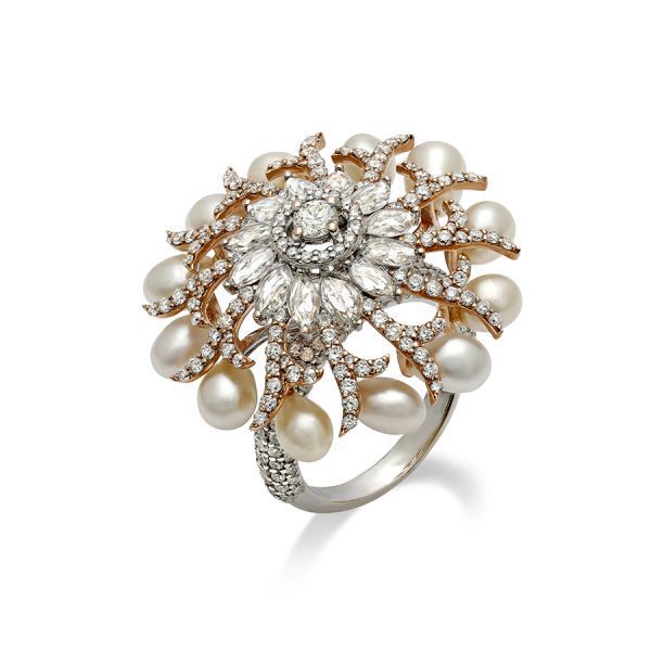 Engagement Ring : Pearl Diamond Spiral Reef Ring
