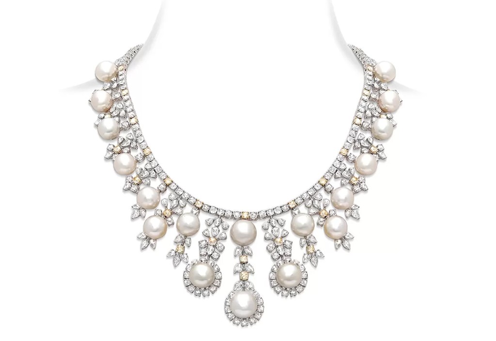 Classic Diamond & Pearl Bridal Necklace