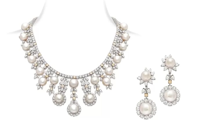 Classic Diamond & Pearl Bridal Necklace