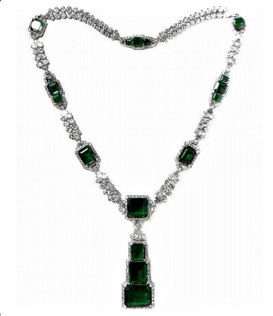 The Emerald Necklace of the Maharaja of Nawanagar