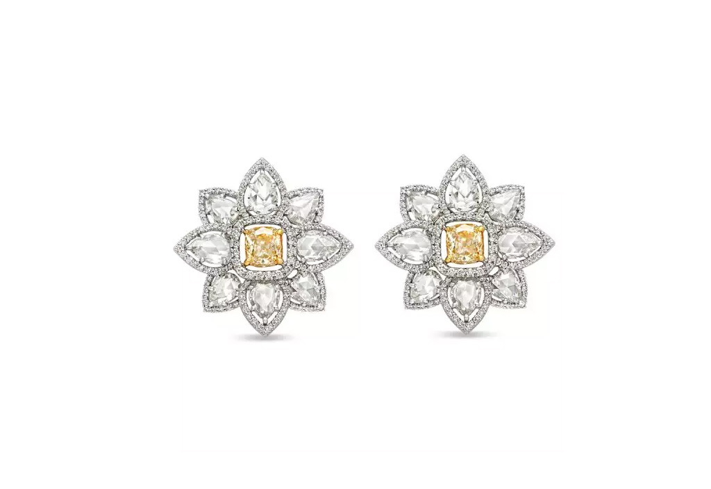 Golden Iris Diamond Earring